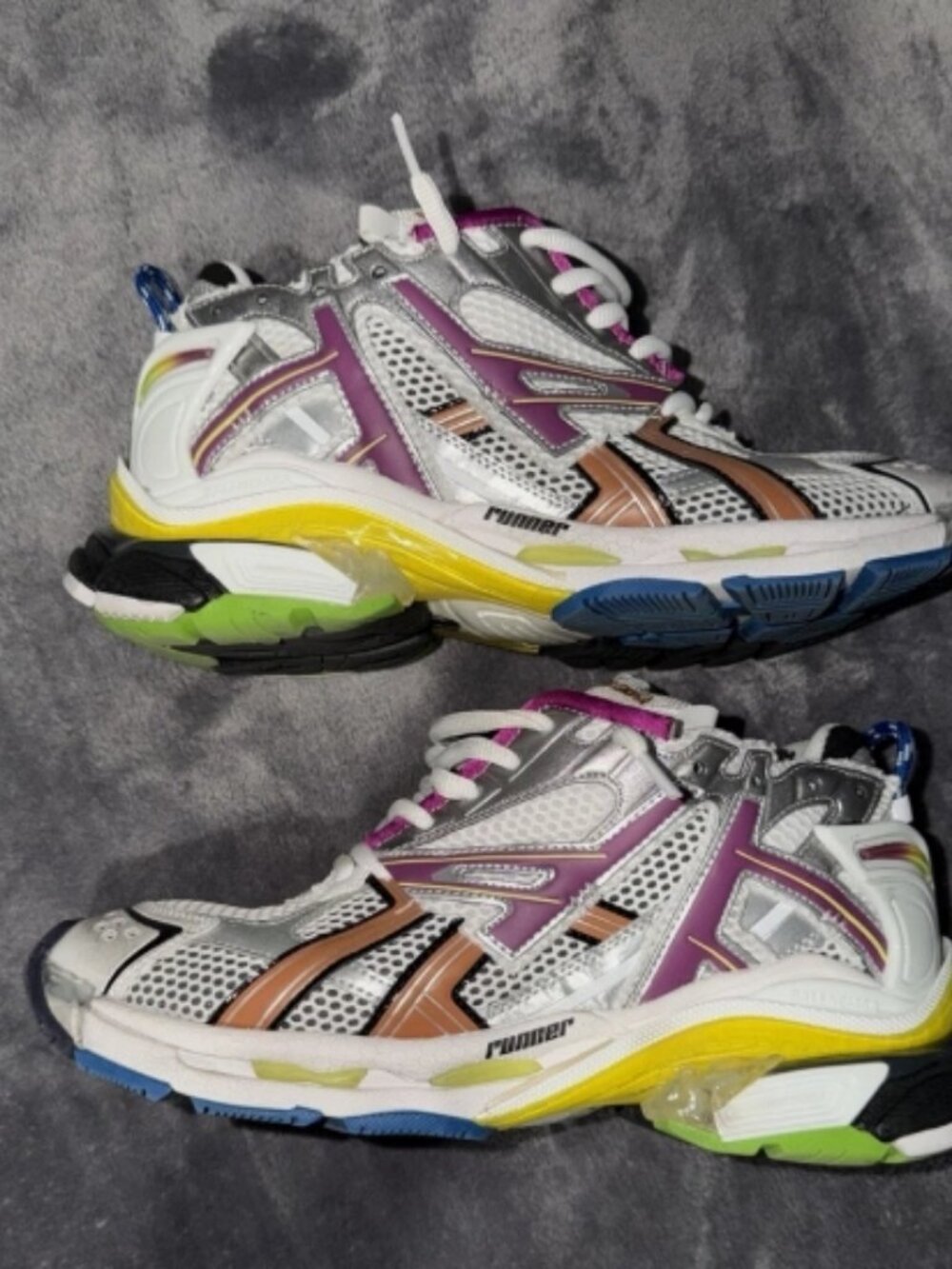 Balenciaga Runners Distressed Multicolor  EU size 42 ( fits US 9.5 )